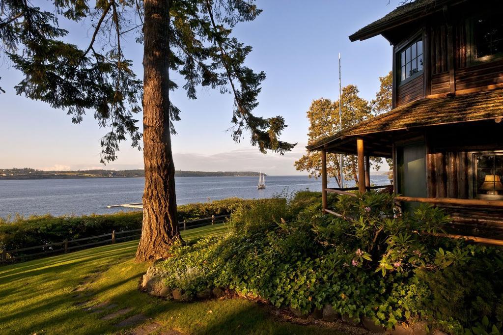 Captain Whidbey Hotel Coupeville Eksteriør billede